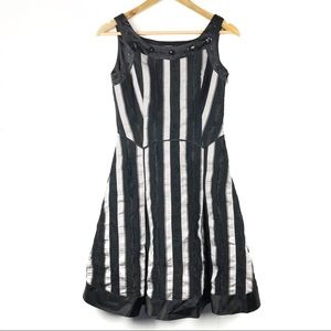 Hidesan Black Striped Sleeveless Dress